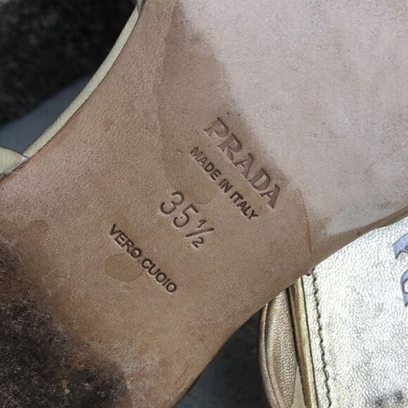 Prada flats  - Picture 9 of 9